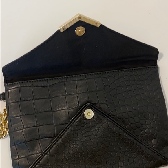 Express croco clutch with wrist chain - Picture 10 of 10